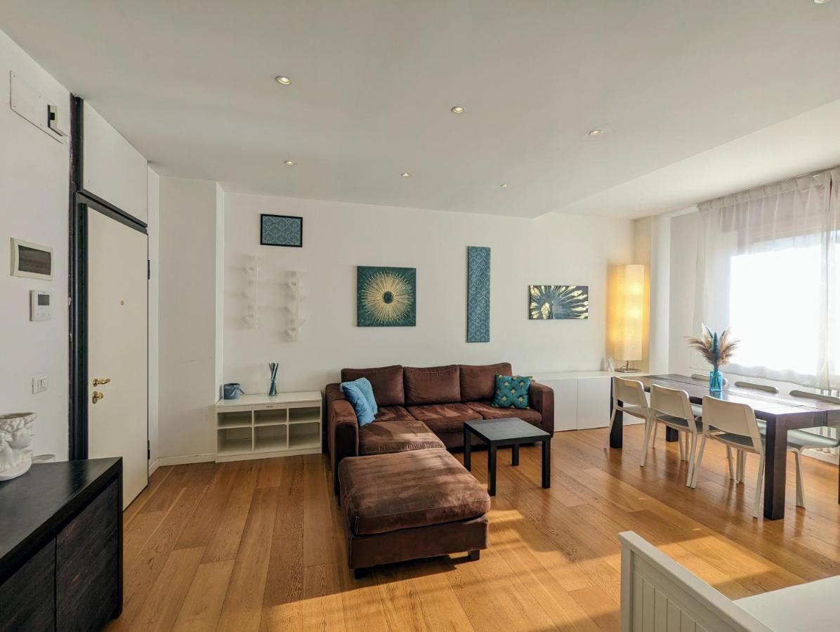 Convenient Family Apt With Private Parking Mestre Exterior foto