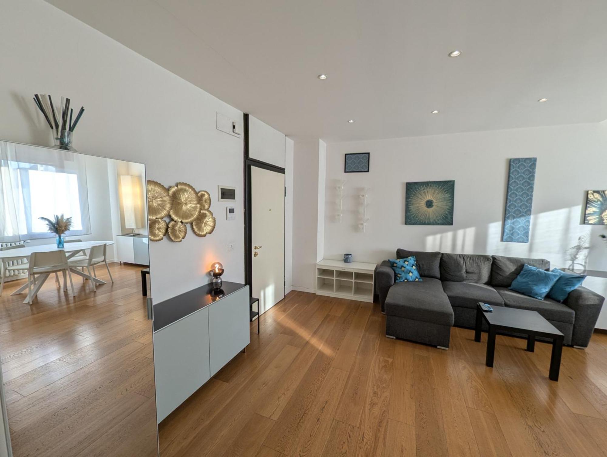 Convenient Family Apt With Private Parking Mestre Exterior foto